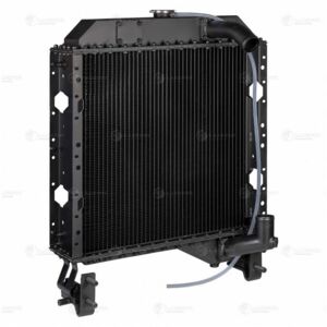 85.13.010  Радиатор трактор.ДТ 75  LRc 0655